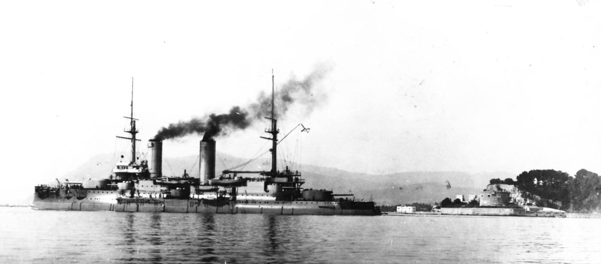 Эскадренный броненосец Евстафий