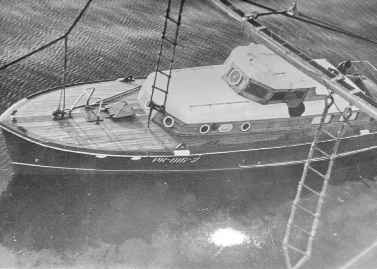 Адмиральский катер проект 371