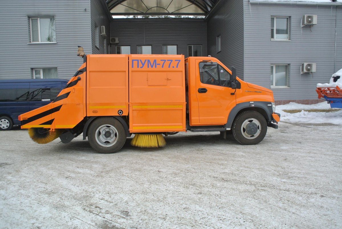 Газон Некст уборочная машина