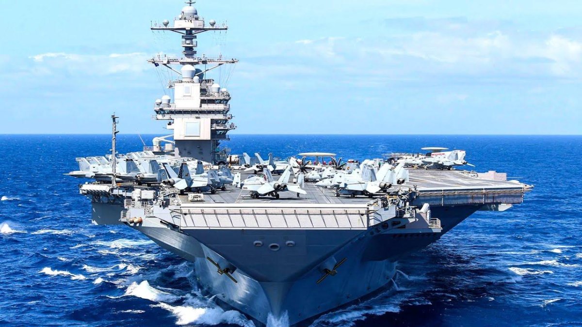 USS Gerald Ford авианосец