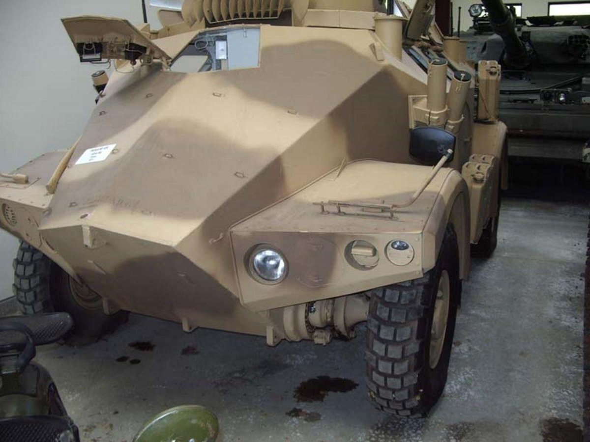 Бронетранспортер m3 Panhard