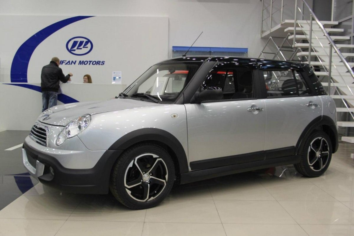 Лифан Смайли 320