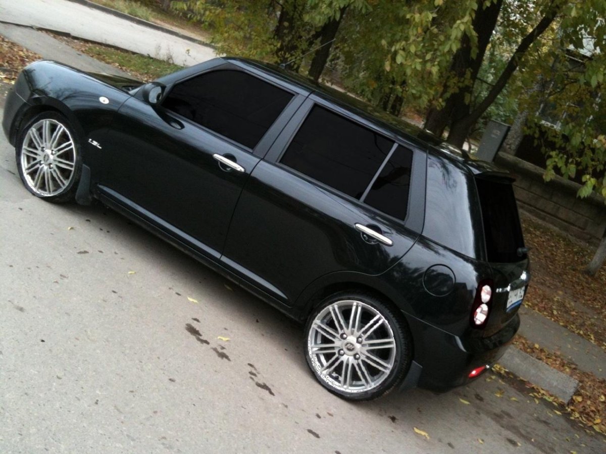 Лифан Смайли 320