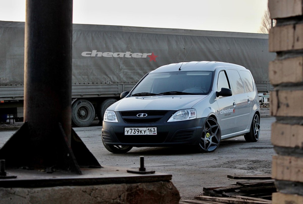 Лада Ларгус стенс