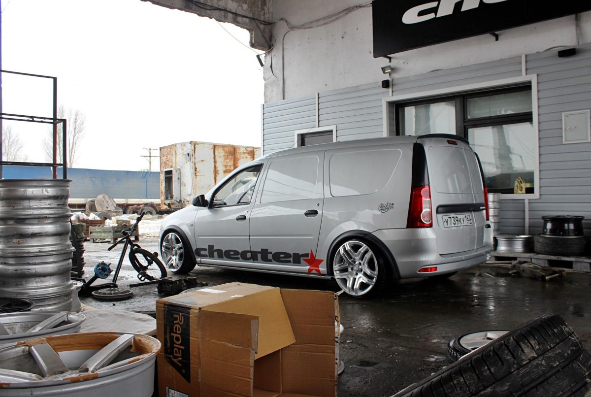 Лада Ларгус стенс