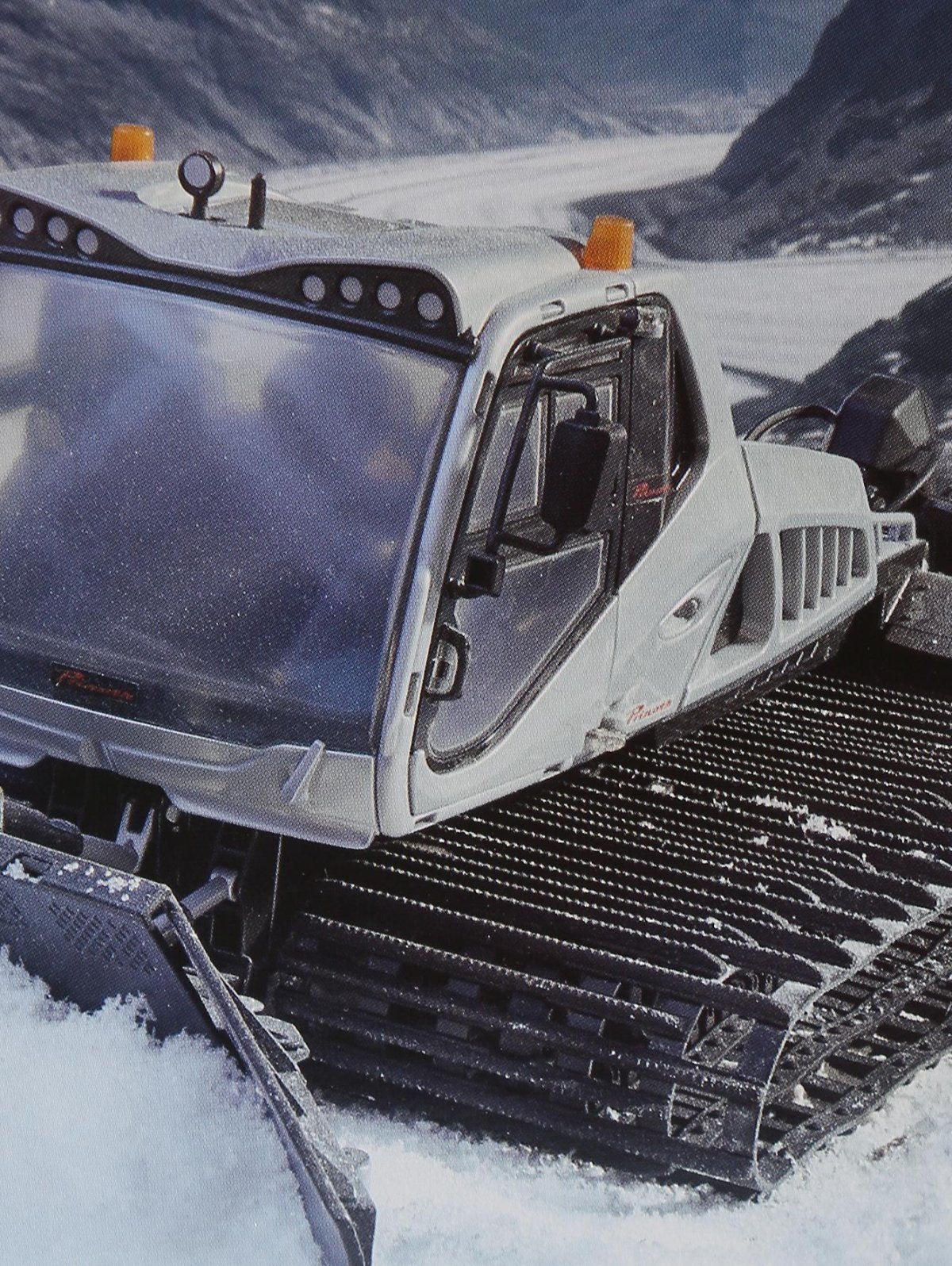 Bruder ратрак - снегоуборщик