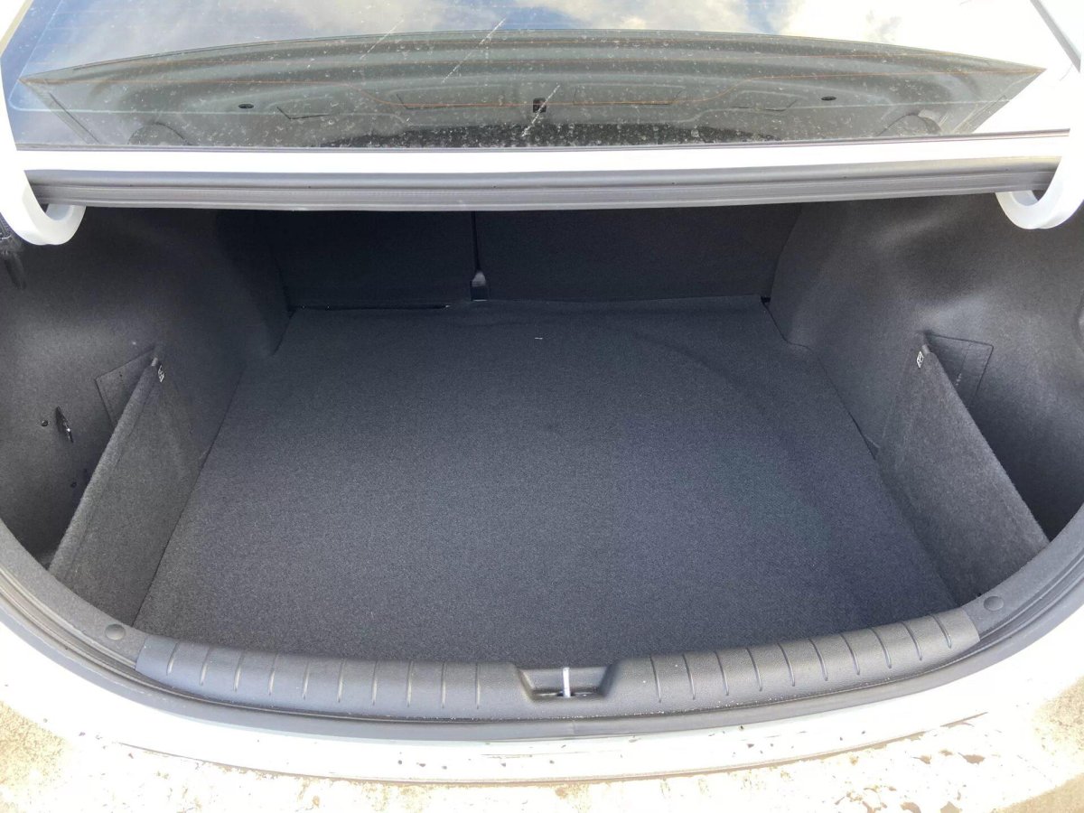 Багажник Солярис 2 седан