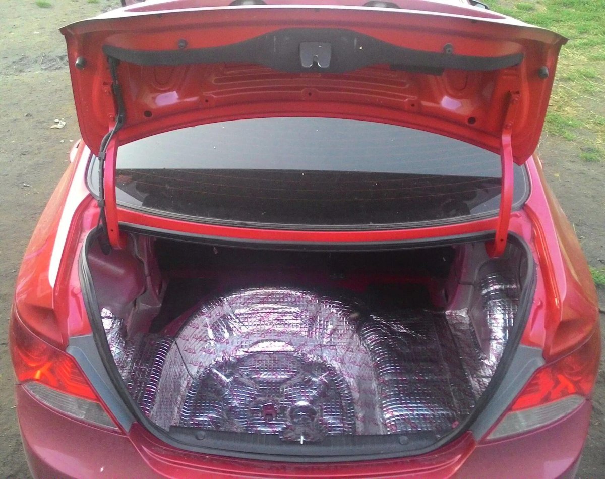 Багажник Hyundai Solaris 2011