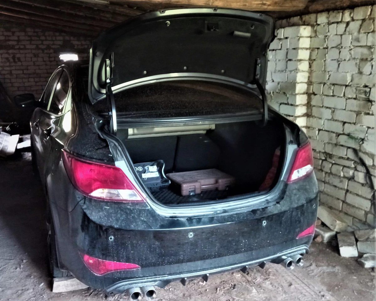 Багажник Хендай Солярис седан 2011