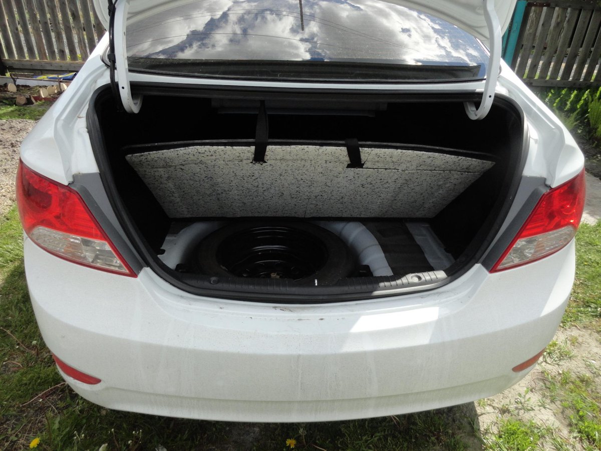 Багажник Солярис седан 2011