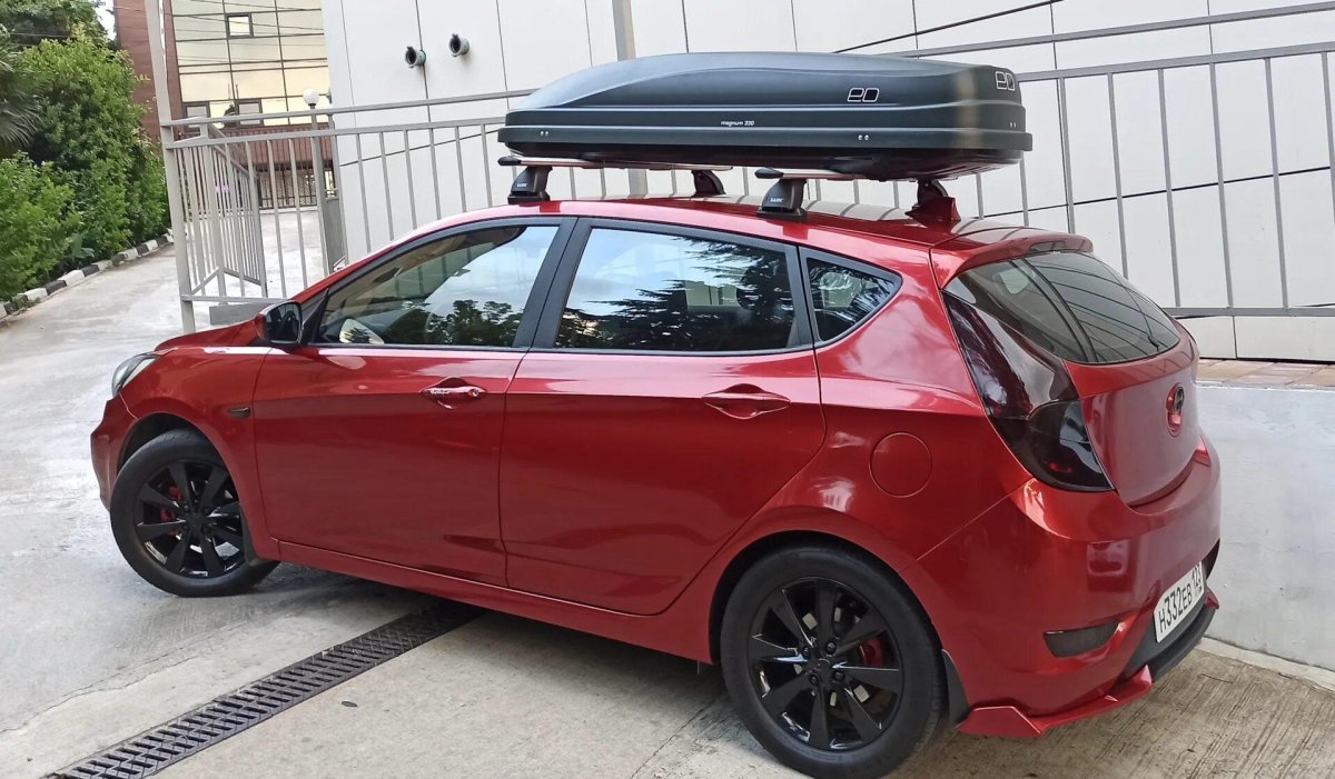 Автобокс для Хендай Солярис хэтчбек