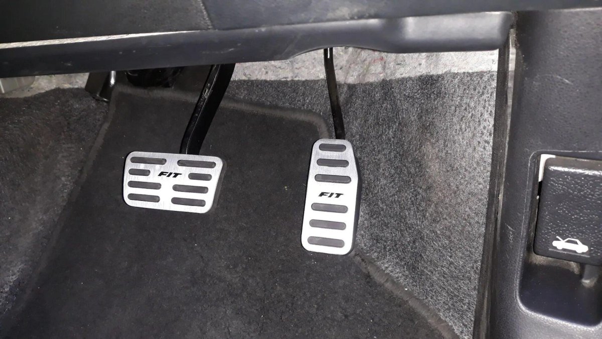 Педаль тормоза Хонда фит