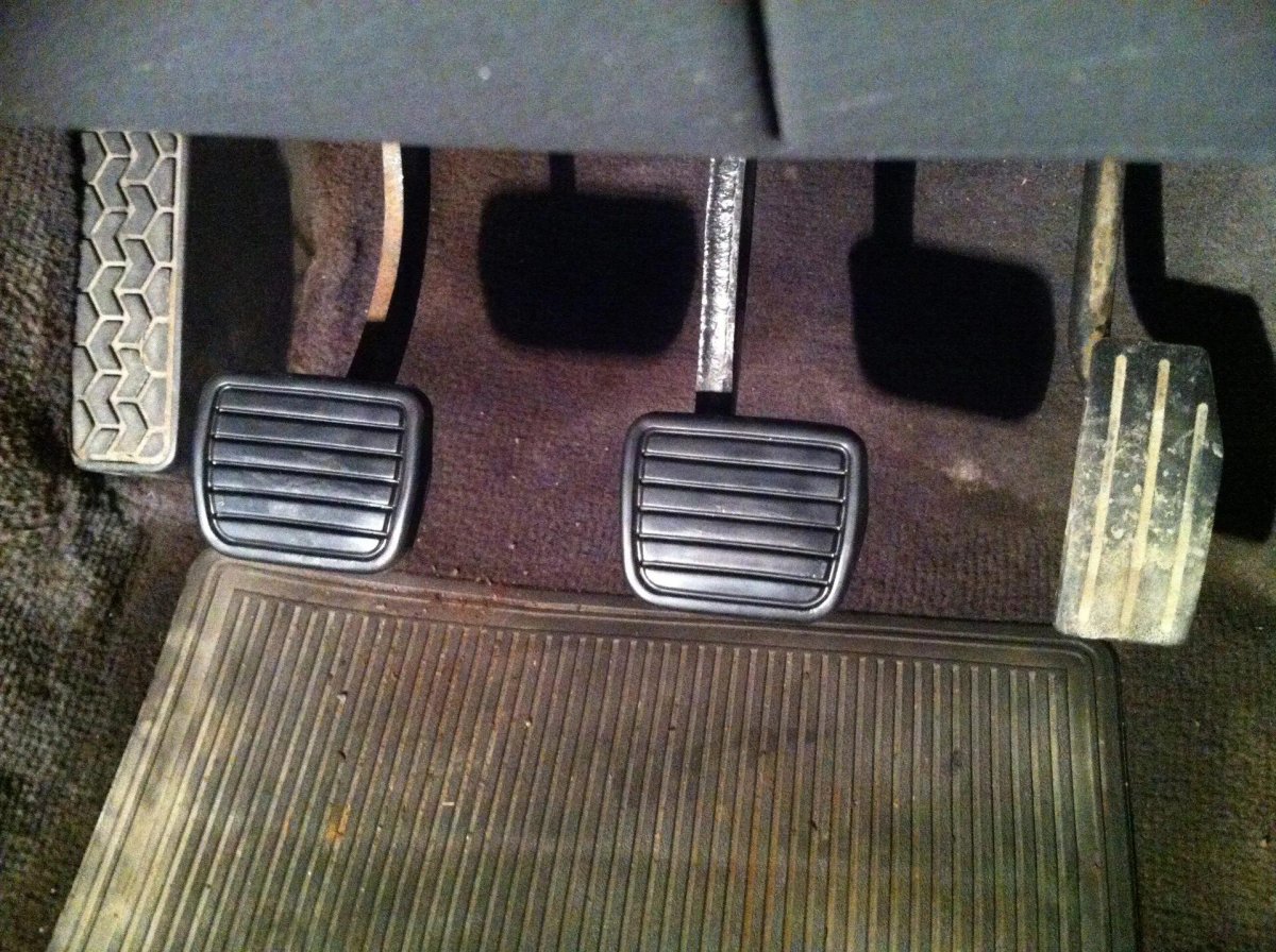 Педали ГАЗ тормоз на автомате