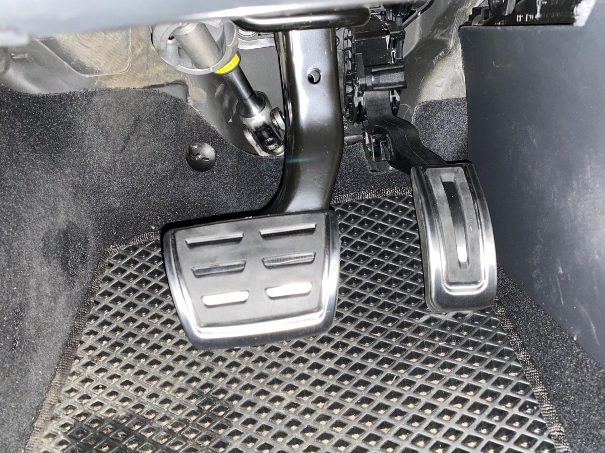 Педали на АКПП