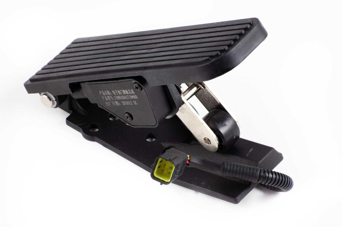 Педаль газа Хово евро 3