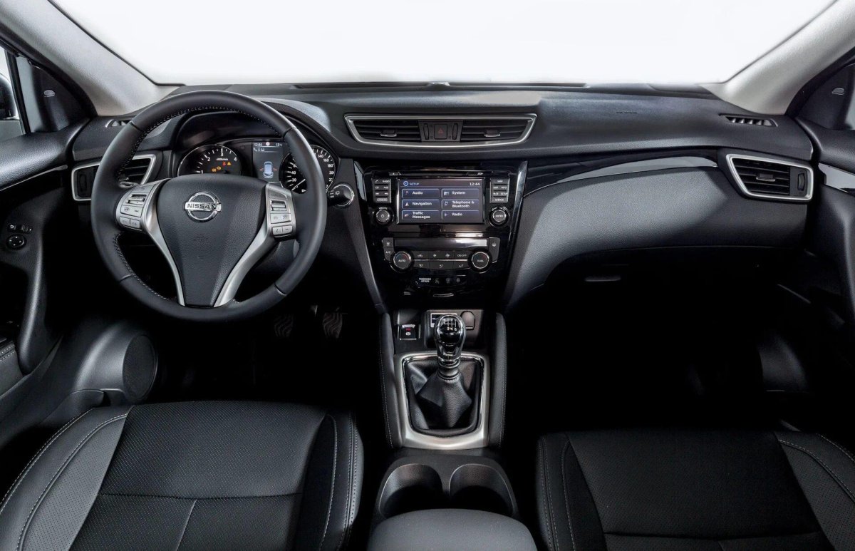 Nissan Qashqai 2016 салон