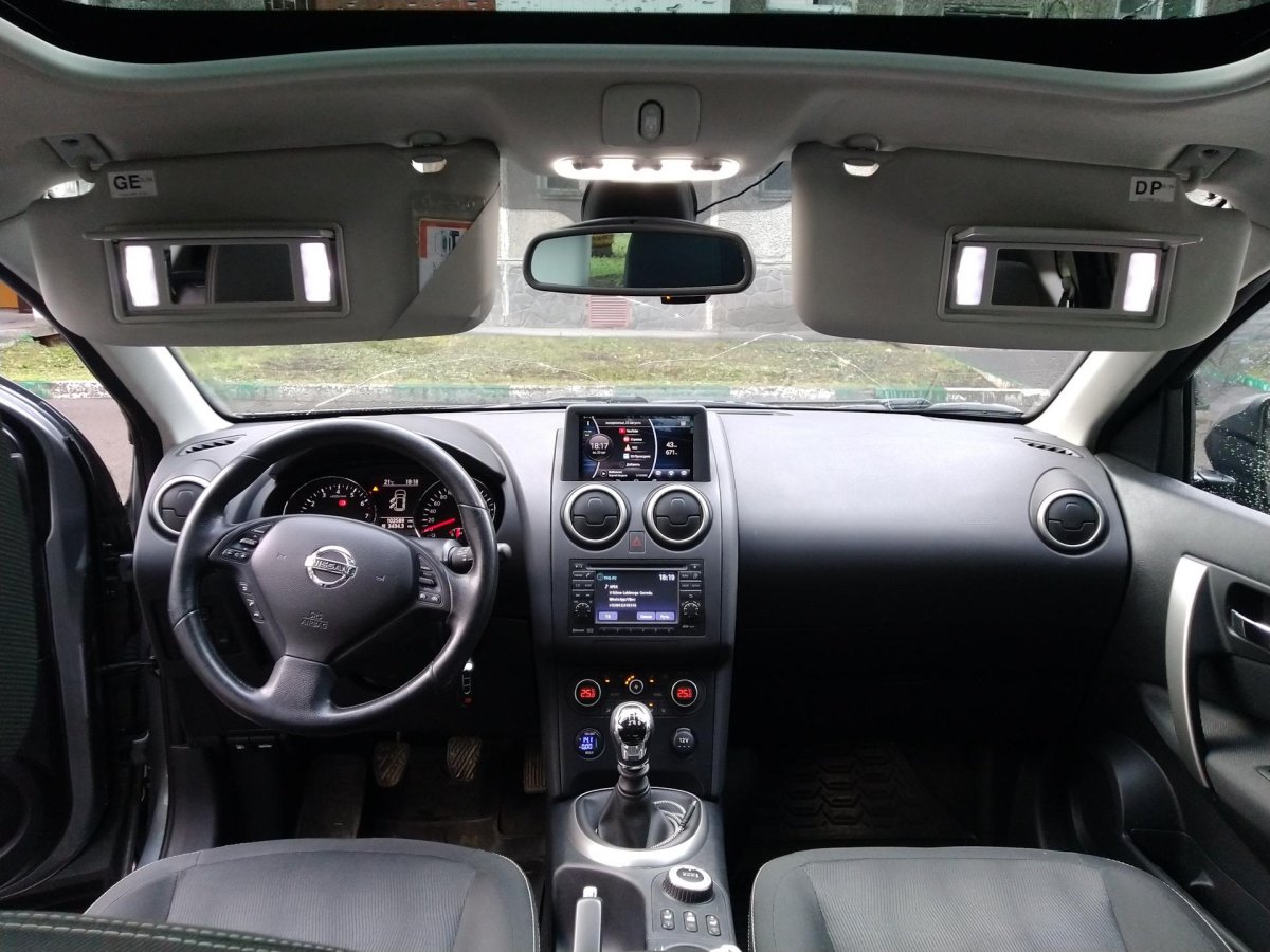 Nissan Qashqai+2 салон