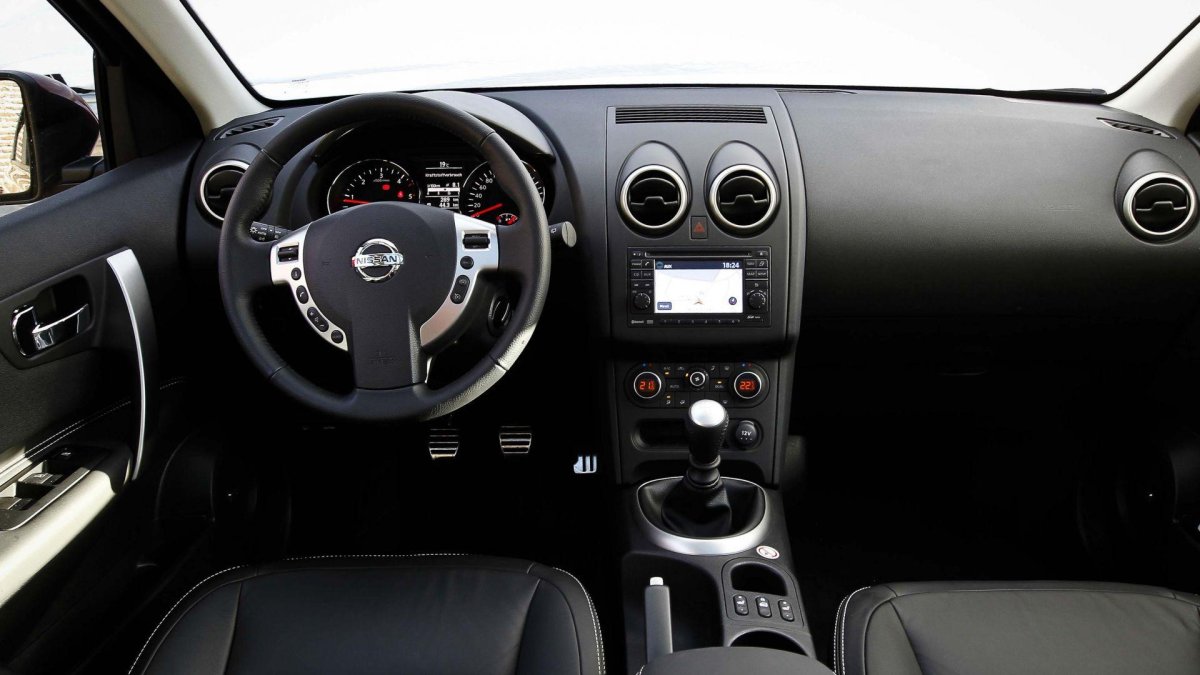 Nissan Qashqai j10 салон