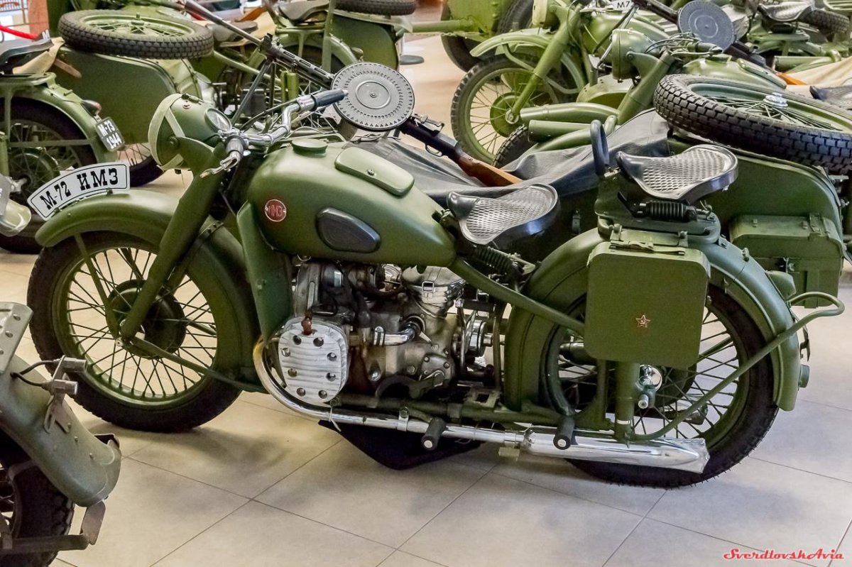 Мотоцикл Урал м 72