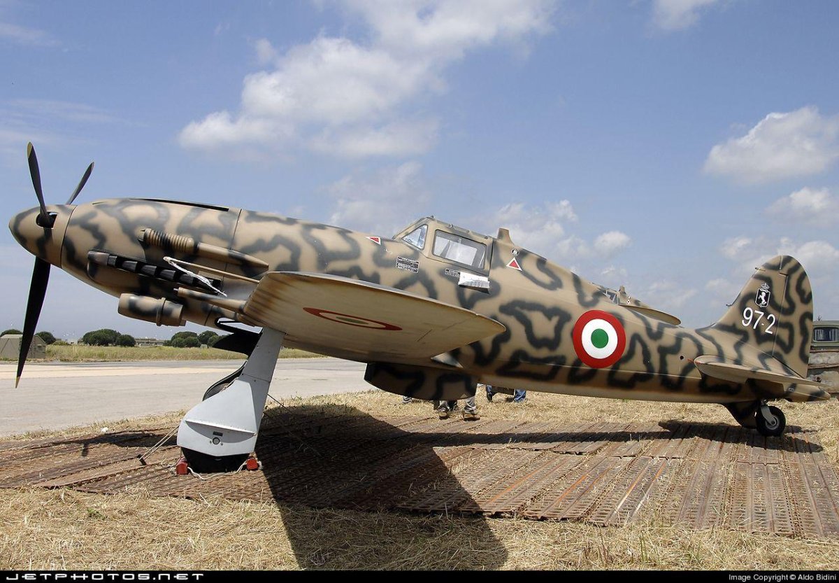 Истребитель Macchi MC.205 'Veltro'