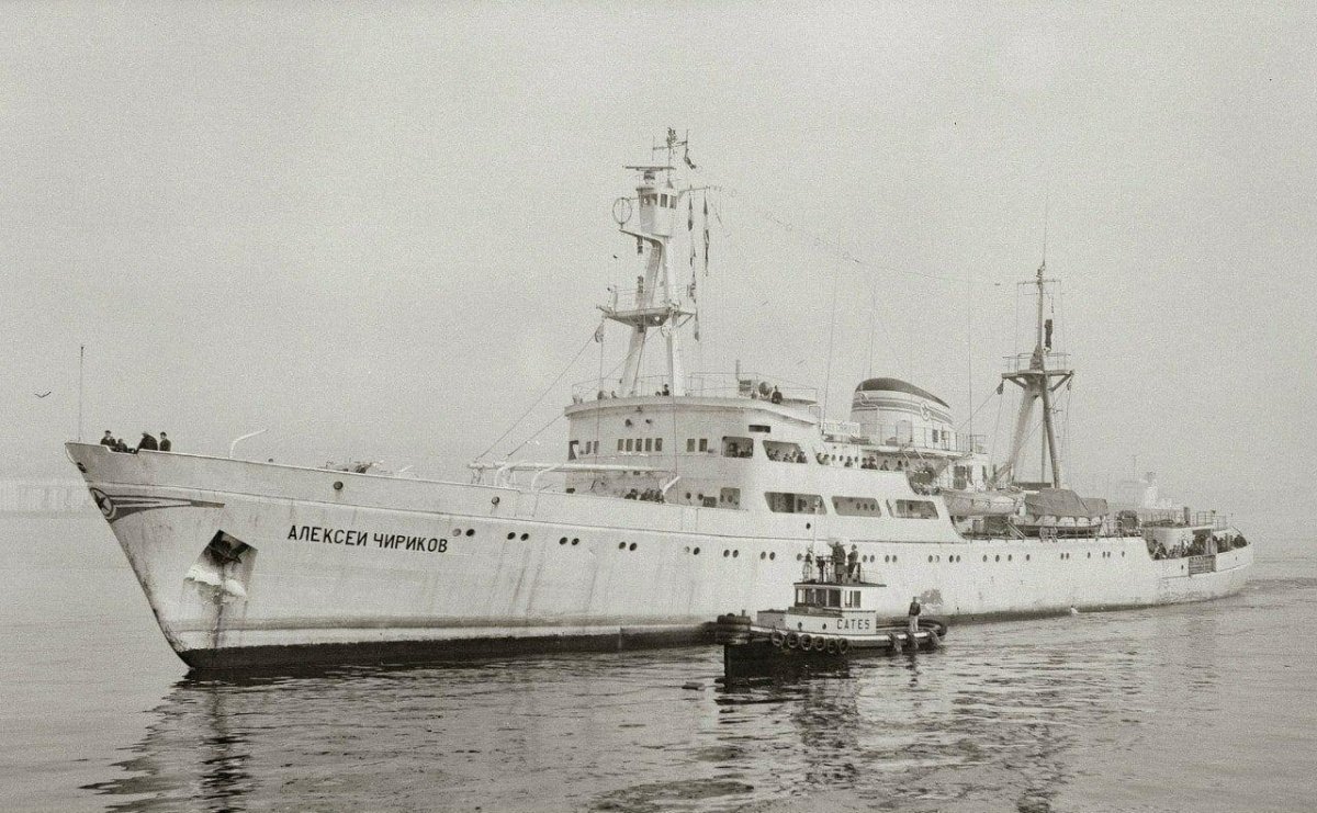 Экспедиционное океанографическое судно "Алексей Чириков" проекта 850