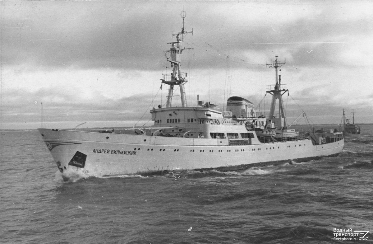 ОИС Андрей Вилькицкий