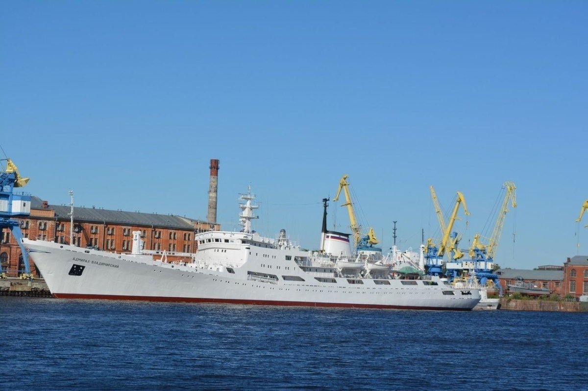 Адмирал Владимирский корабль Кронштадт