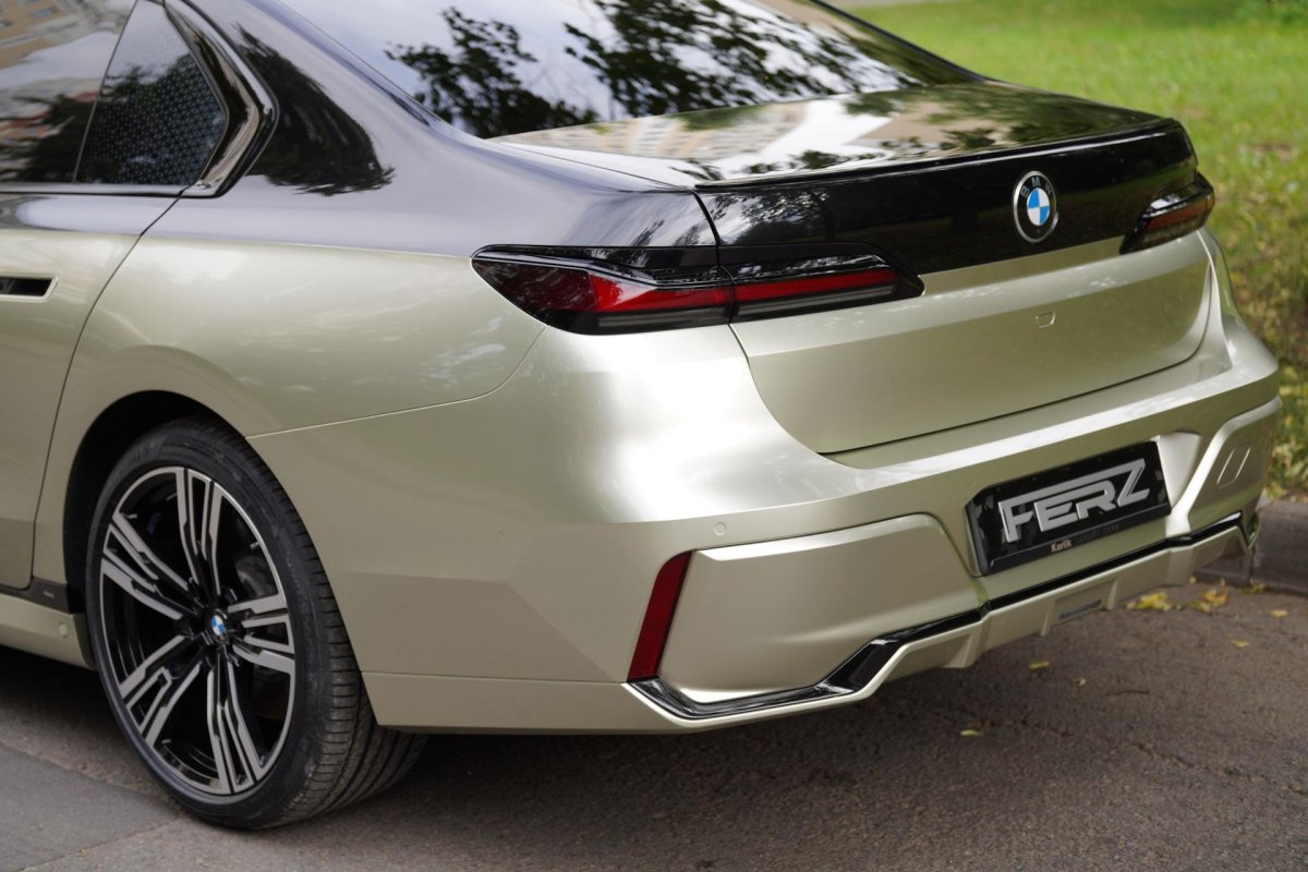 Toyota Camry 55 Modellista