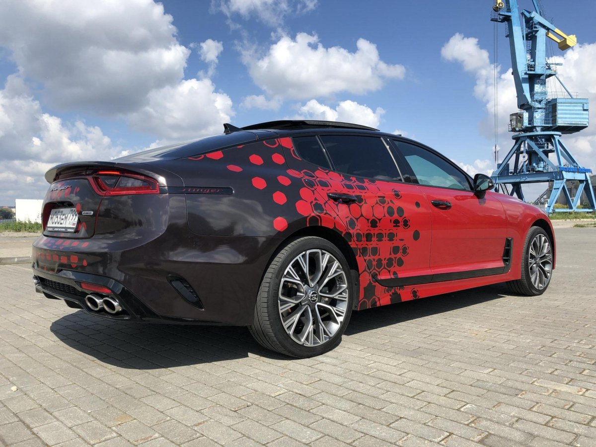 Киа Стингер