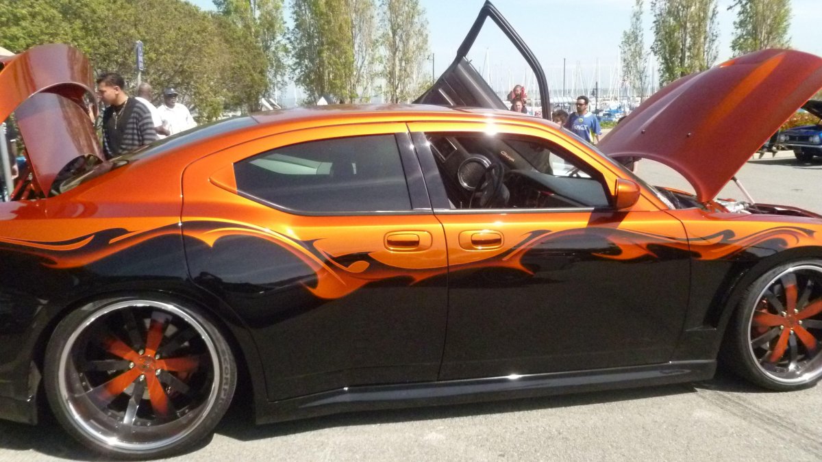 Двухцветная покраска автомобиля