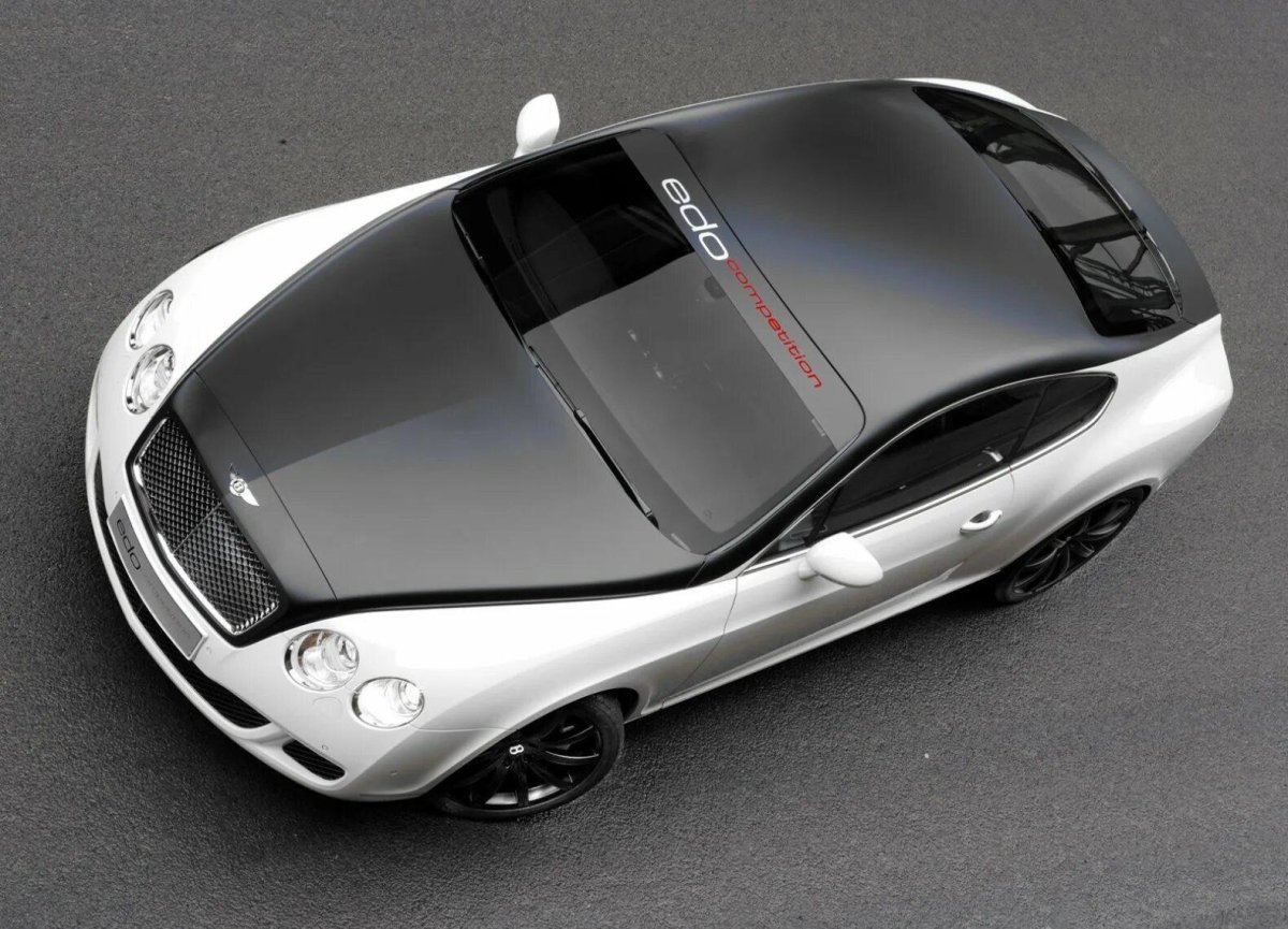 Двухцветный автомобиль