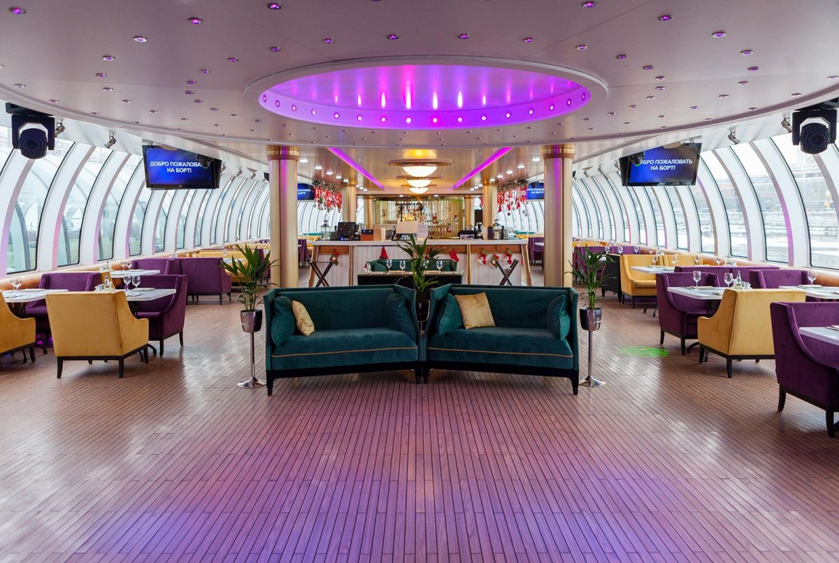 Яхта-ресторан Рэдиссон Ройал Москва