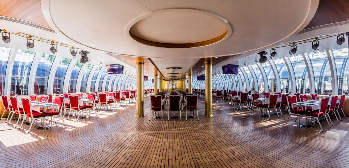 Москва Рэдиссон Роял корабль