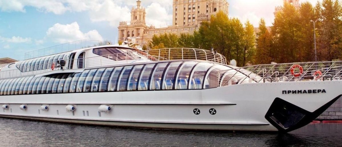 Яхта Примавера Рэдиссон