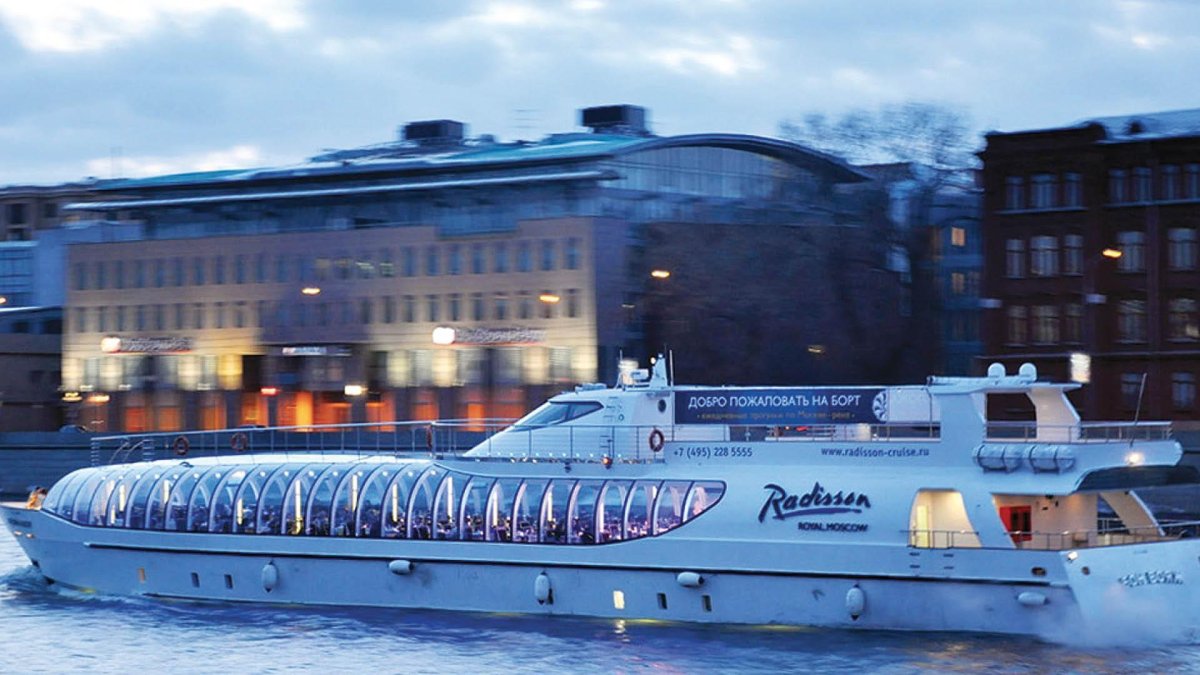 Яхта Монтана флотилии Рэдиссон