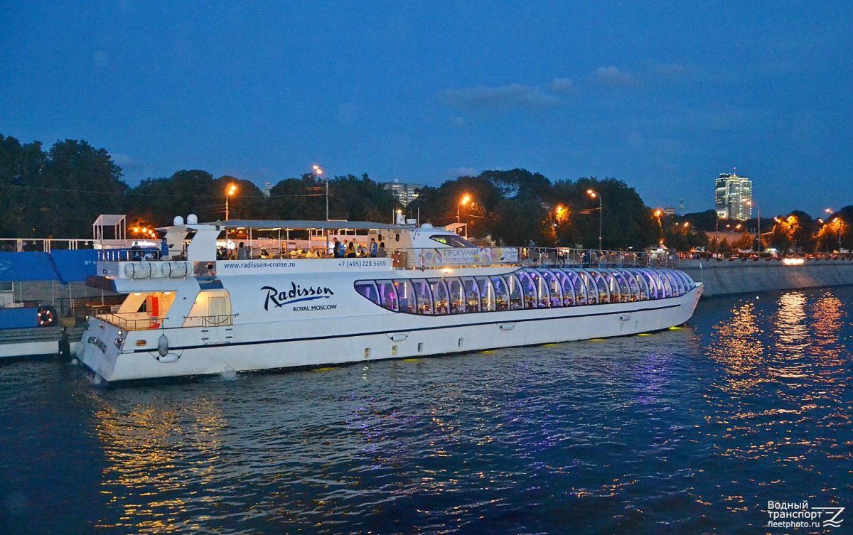 Рэдиссон Ройал теплоход