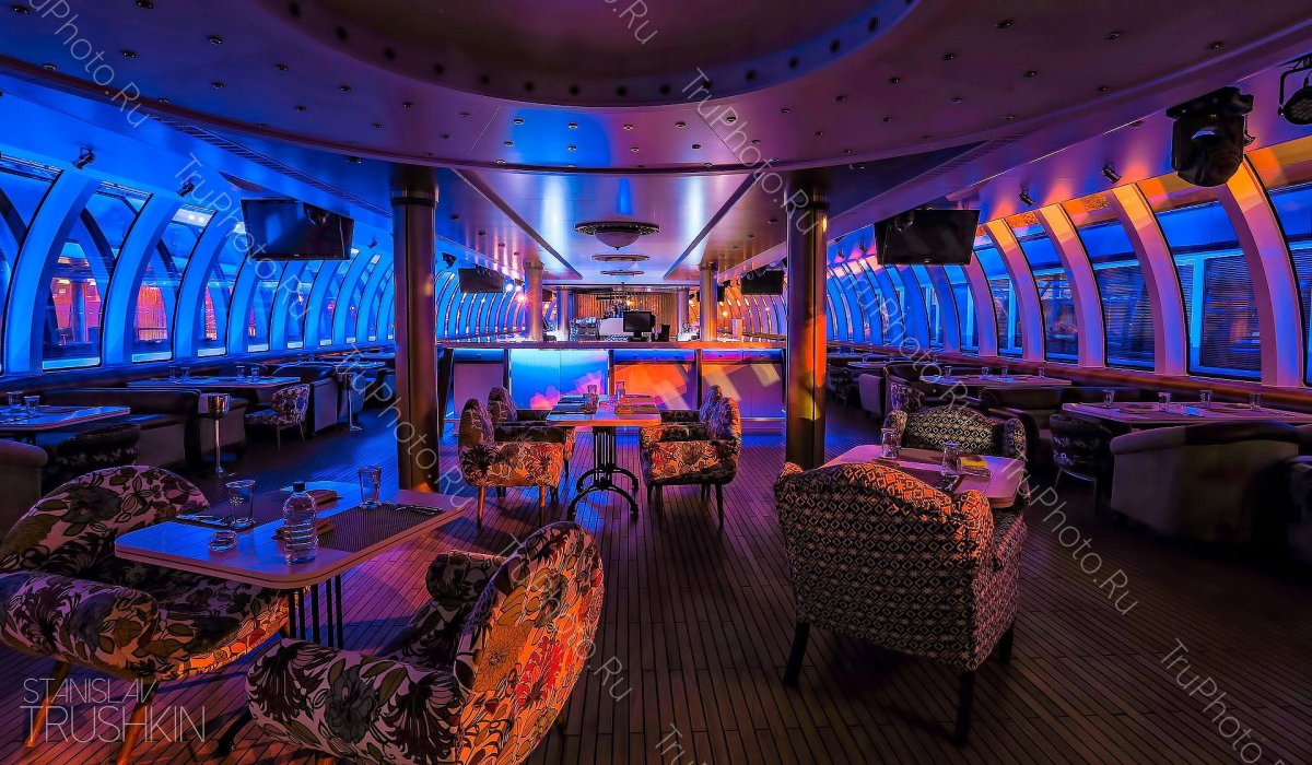 Яхта Монтана флотилии Рэдиссон