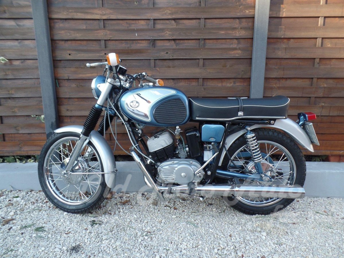 Мотоцикл Pannonia p21