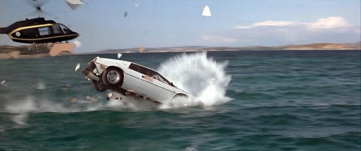 Lotus Esprit s1 Джеймса Бонда