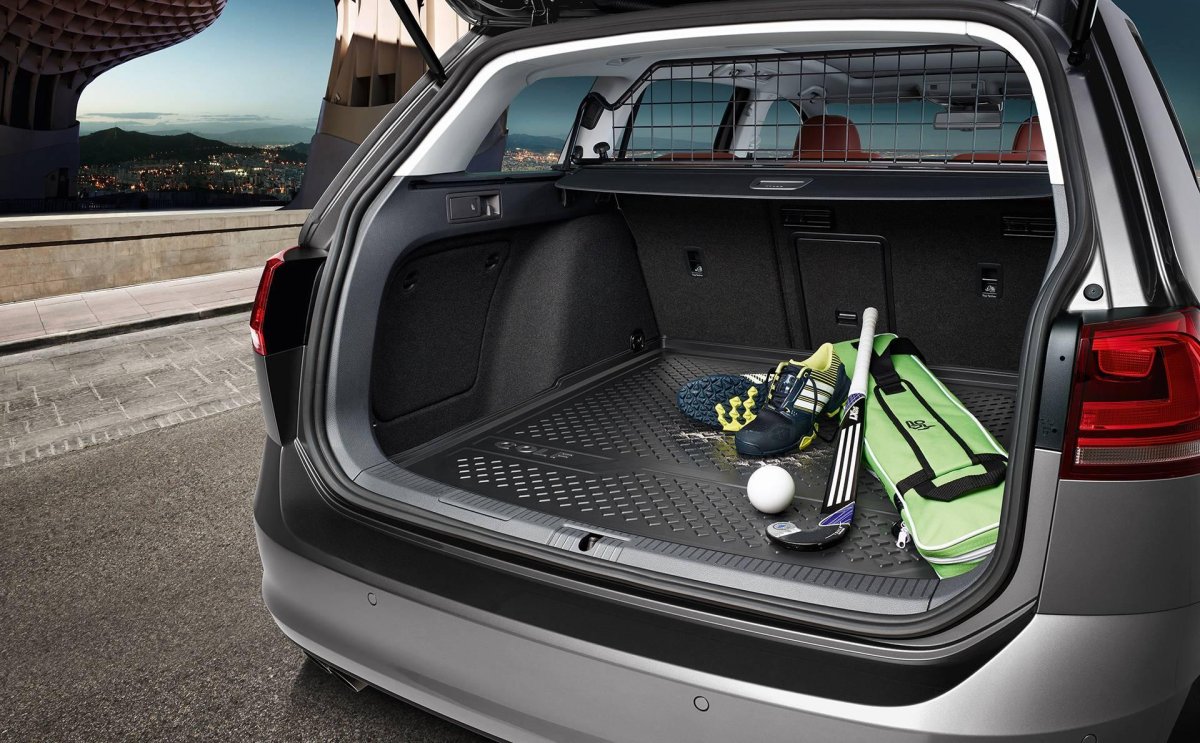 Volkswagen Taos багажник