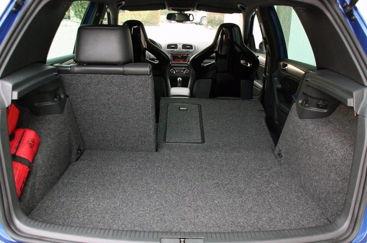 VW Golf 6 багажник