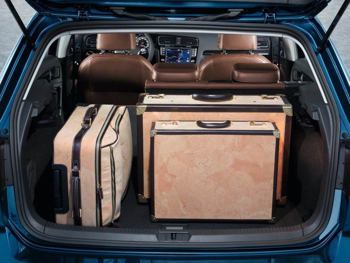 Volkswagen Golf багажник