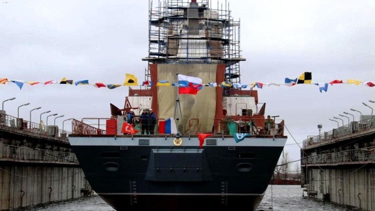 Корвет 20380 Амурский