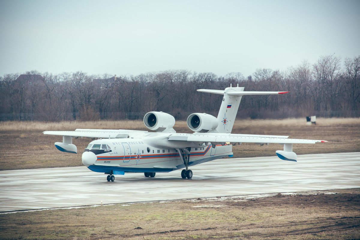 Бериев бе-200