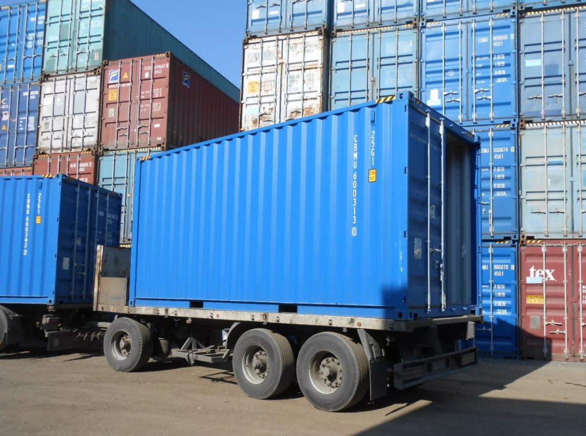 Полуприцеп контейнеровоз 20 футов