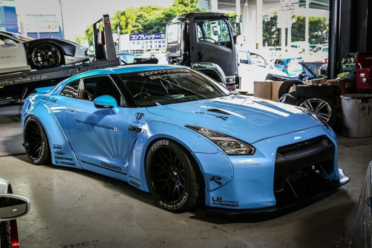 Nissan GTR 35 Liberty walk