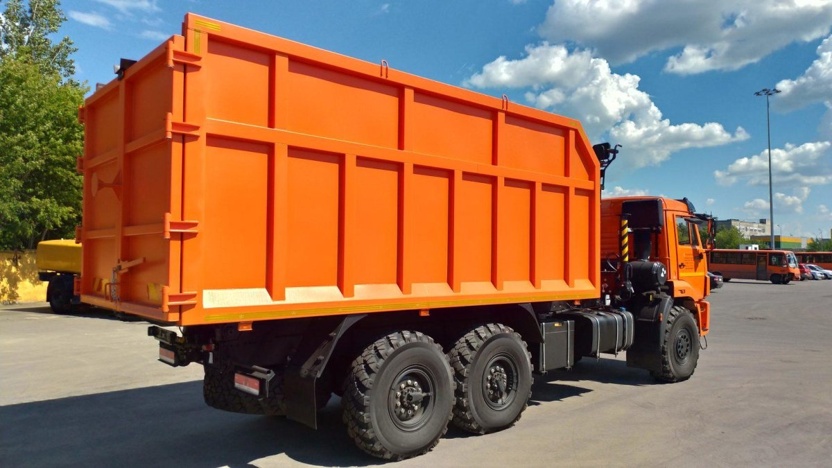 КАМАЗ 43118 ломовоз