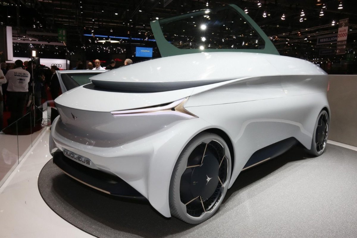 Широкие серийные современные авто