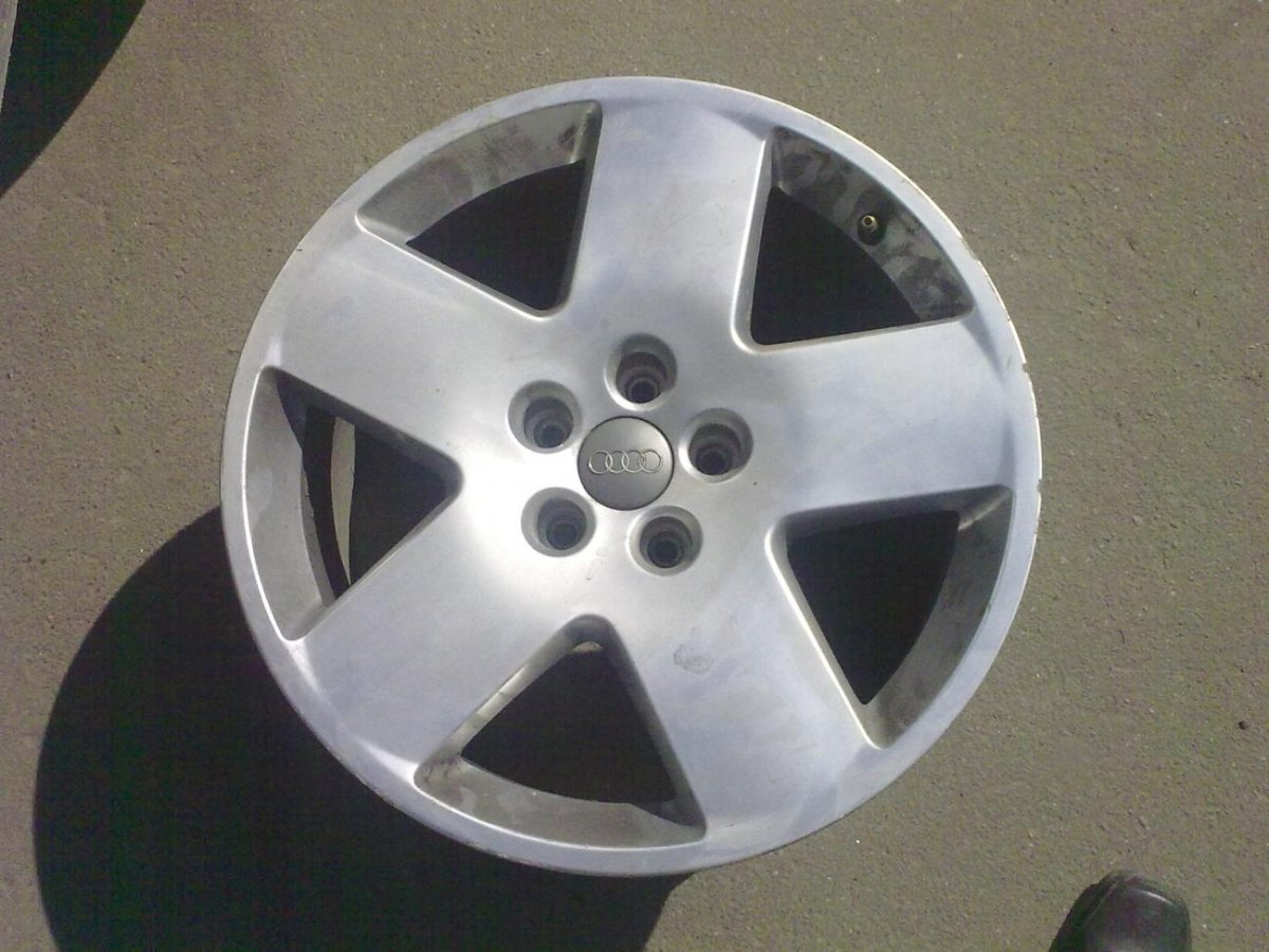 Диски Ауди а8 д3 р 18
