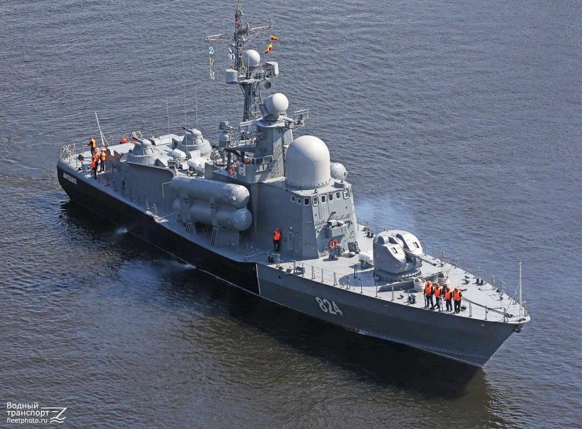 Ракетный катер 12411